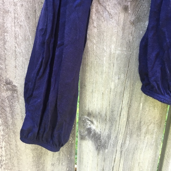 Indigo Lacy Peasant Top - Picture 3 of 7